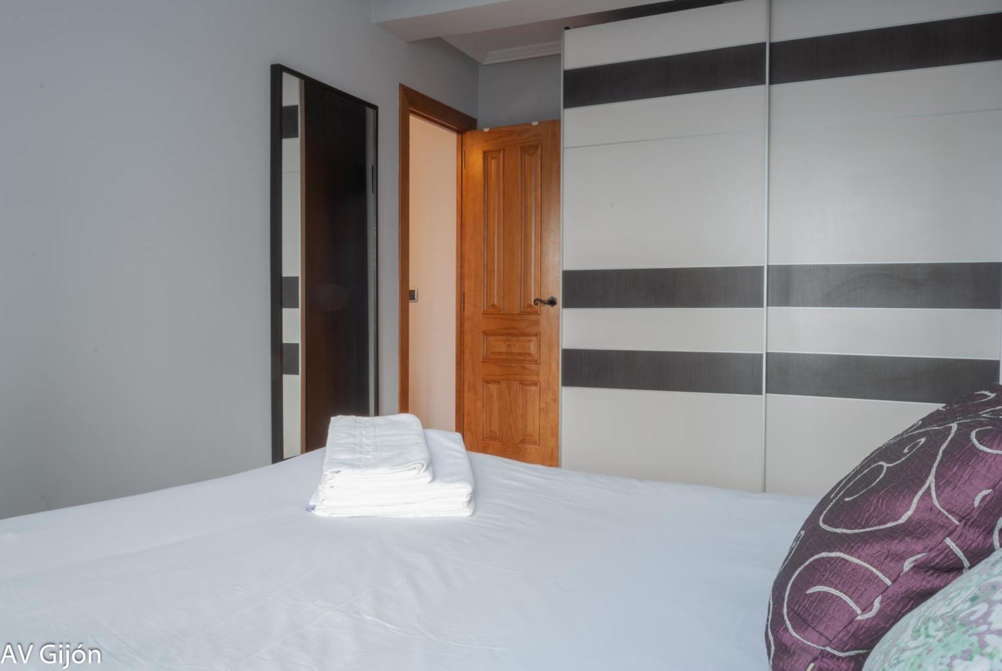 Apartament Av Premio Real 16 Gijón Zewnętrze zdjęcie