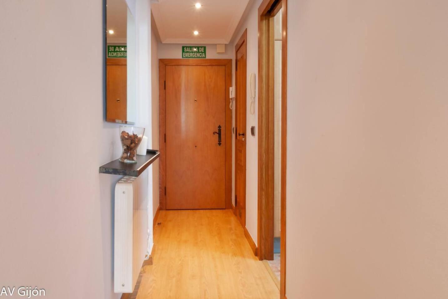 Apartament Av Premio Real 16 Gijón Zewnętrze zdjęcie