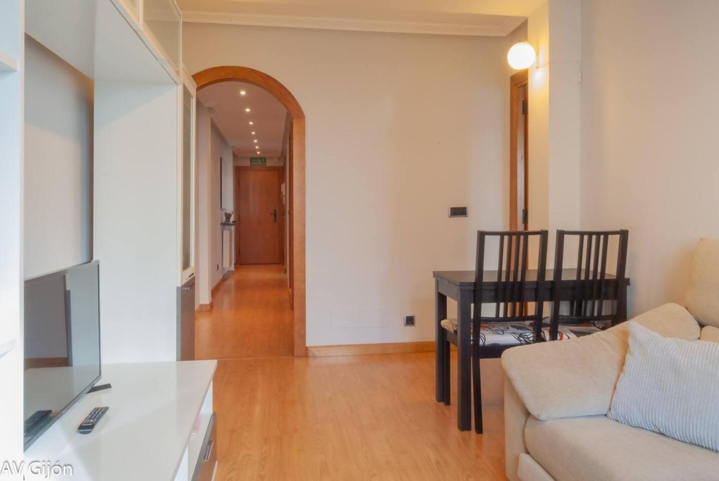 Apartament Av Premio Real 16 Gijón Zewnętrze zdjęcie
