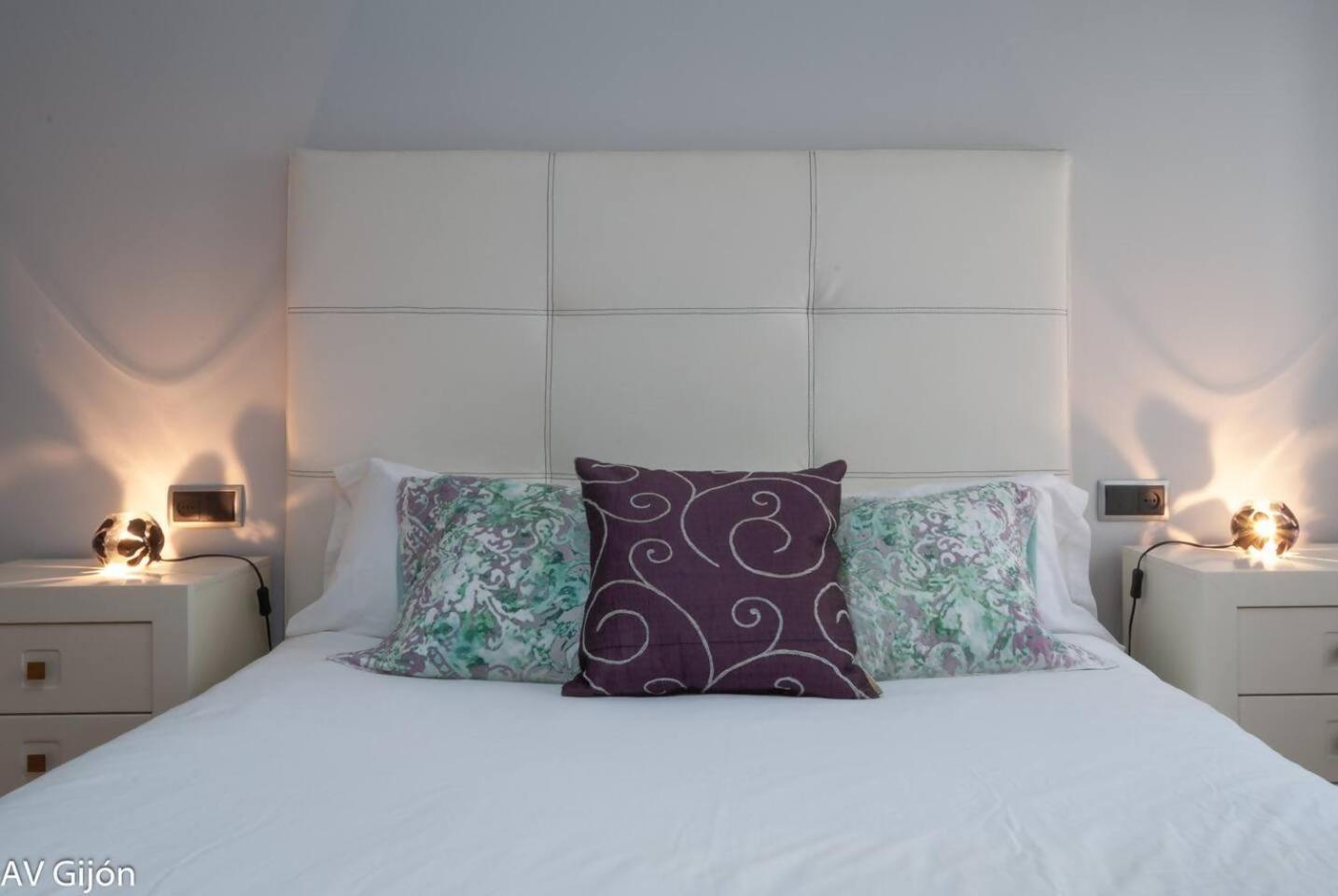 Apartament Av Premio Real 16 Gijón Zewnętrze zdjęcie
